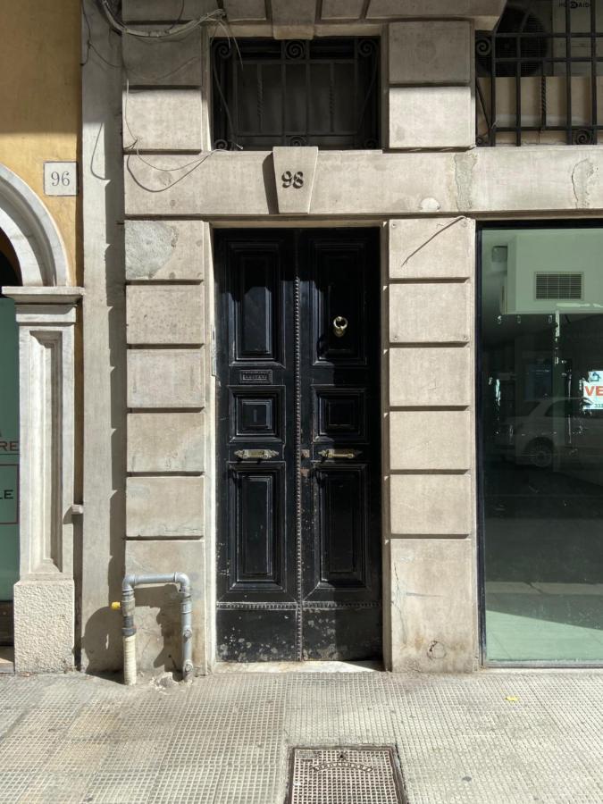 The Singer'S House Apartment Bari Exterior photo